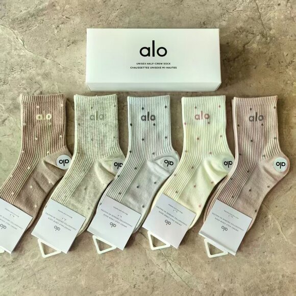 A12- ALO Yoga Women's Pastel Polka Dot Half-Crew Socks 5-Pair Box Set - NWT